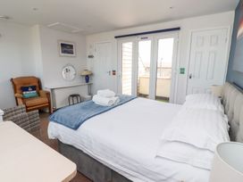 Seascape Cottage - Northumberland - 1145980 - thumbnail photo 19