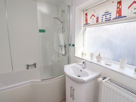 Seascape Cottage - Northumberland - 1145980 - thumbnail photo 26
