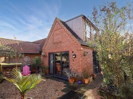 The Granary Owl House - Lincolnshire - 1146078 - thumbnail photo 2