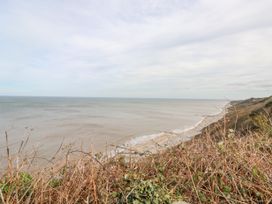 The Beach Hut - Norfolk - 1146124 - thumbnail photo 27