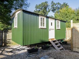 Mitford Gypsy Hut - Cotswolds - 1146199 - thumbnail photo 1