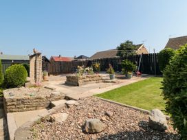 36 Chatsworth Close - North Yorkshire (incl. Whitby) - 1146200 - thumbnail photo 1