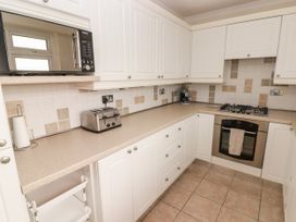 54 Croft Court - South Wales - 1147857 - thumbnail photo 13