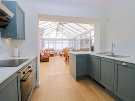 Bankside Cottage - Norfolk - 1147905 - thumbnail photo 12
