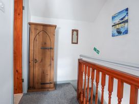 Railway Cottage - North Wales - 1148232 - thumbnail photo 17