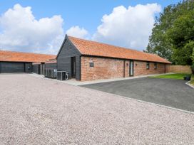 County Farm Barn - Norfolk - 1150437 - thumbnail photo 2