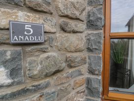 Anadlu - North Wales - 1150824 - thumbnail photo 3