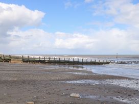 Seashell - North Yorkshire (incl. Whitby) - 1151049 - thumbnail photo 20