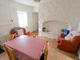 Mary's Cottage - County Sligo - 1151518 - thumbnail photo 5