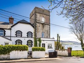 The Old Coastguard Tower Buncrana - County Donegal - 1151696 - thumbnail photo 1