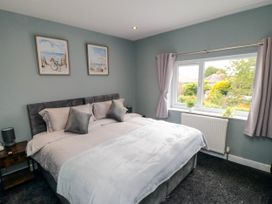 Corner Cottage - North Yorkshire (incl. Whitby) - 1151844 - thumbnail photo 19