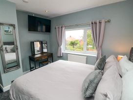 Corner Cottage - North Yorkshire (incl. Whitby) - 1151844 - thumbnail photo 24