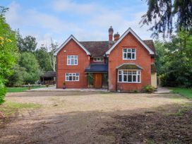 Brook Lodge - Suffolk & Essex - 1151959 - thumbnail photo 1