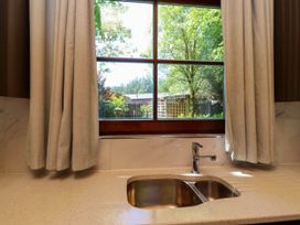Starwood - Northumberland - 1152020 - thumbnail photo 15