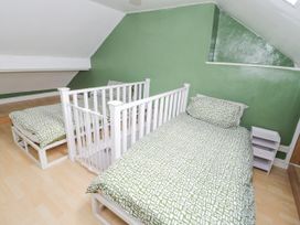 3 Victoria Road - Anglesey - 1152096 - thumbnail photo 18