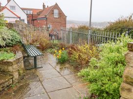 Wobble Pops - North Yorkshire (incl. Whitby) - 1152470 - thumbnail photo 31