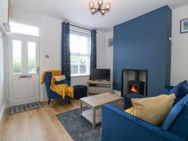 5 Victoria Road - Anglesey - 1152941 - thumbnail photo 3