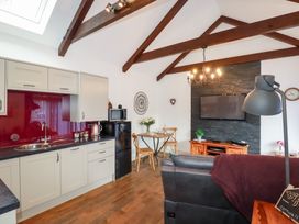 The Stables - Cornwall - 1152979 - thumbnail photo 12
