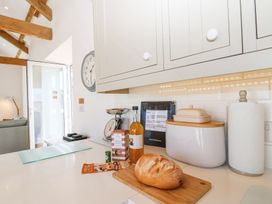 Old Orchard Barn - Cornwall - 1153045 - thumbnail photo 19
