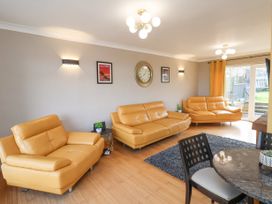 315 Filey Road - North Yorkshire (incl. Whitby) - 1153748 - thumbnail photo 3