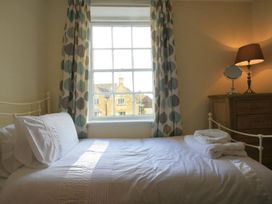 Bay House Cottage - Cotswolds - 1154346 - thumbnail photo 23