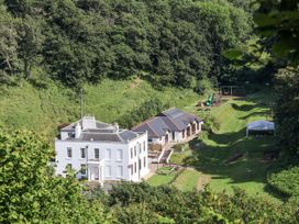 A house with garden and play area at Caravan 7 in Plymouth