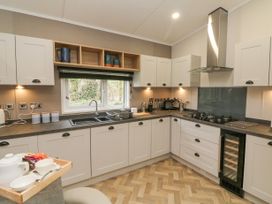 18 Manleigh Park - Devon - 1154466 - thumbnail photo 15