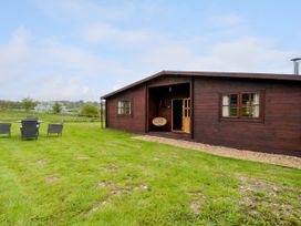 Manor Farm Cabin - Cotswolds - 1154674 - thumbnail photo 12