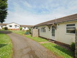 Chalet 27 at Landscove Holiday Park - Devon - 1154783 - thumbnail photo 1