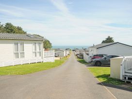 Chalet 30 at Landscove Holiday Park - Devon - 1154791 - thumbnail photo 35