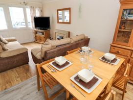 The Chalet - South Wales - 1154836 - thumbnail photo 7