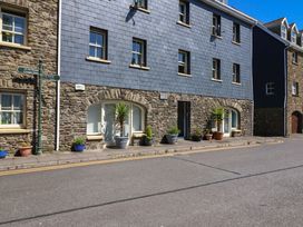 28 Long Quay - Kinsale & County Cork - 1155002 - thumbnail photo 2