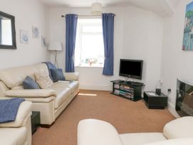 Bethan Apartment - Anglesey - 1155072 - thumbnail photo 5