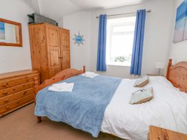 Bethan Apartment - Anglesey - 1155072 - thumbnail photo 9