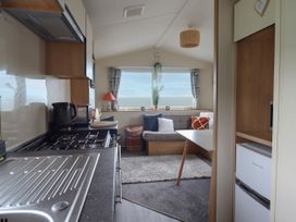 Caravan B20 - North Wales - 1155226 - thumbnail photo 7