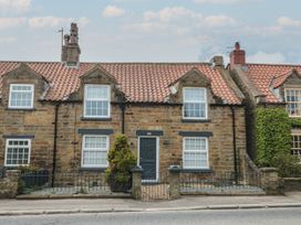 15 High Street - North Yorkshire (incl. Whitby) - 1155892 - thumbnail photo 1