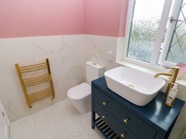 22 Morlan Terrace - South Wales - 1156536 - thumbnail photo 18