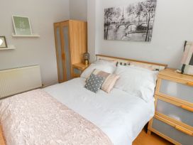 22 Morlan Terrace - South Wales - 1156536 - thumbnail photo 22