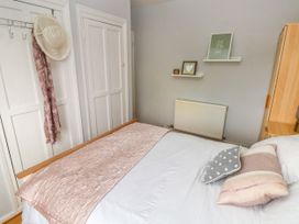 22 Morlan Terrace - South Wales - 1156536 - thumbnail photo 23