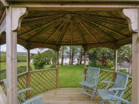 Willow at Moorhead Country Holidays - Devon - 1156703 - thumbnail photo 23