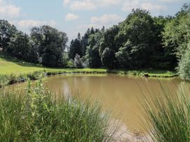 The Cabin - Cotswolds - 1157191 - thumbnail photo 22