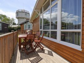 Pebble Beach Chalet - Devon - 1157337 - thumbnail photo 17