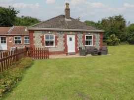 Flint Cottage - Norfolk - 1157370 - thumbnail photo 27