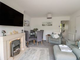 Benllech Bay Cottage - Anglesey - 1157548 - thumbnail photo 3