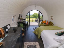 Roselea Luxury Pod Lodge - South Wales - 1157918 - thumbnail photo 12