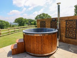 Roselea Luxury Pod Lodge - South Wales - 1157918 - thumbnail photo 20