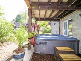 Driftwood - 54 Valley Lodge - Cornwall - 1157920 - thumbnail photo 32