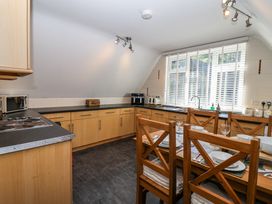 Driftwood - 54 Valley Lodge - Cornwall - 1157920 - thumbnail photo 9