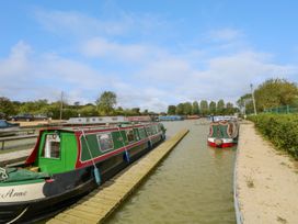 Fenny Marina Cottage - Cotswolds - 1158225 - thumbnail photo 26