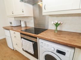Apartment 1, Quayside, Falmouth - Cornwall - 1158717 - thumbnail photo 10